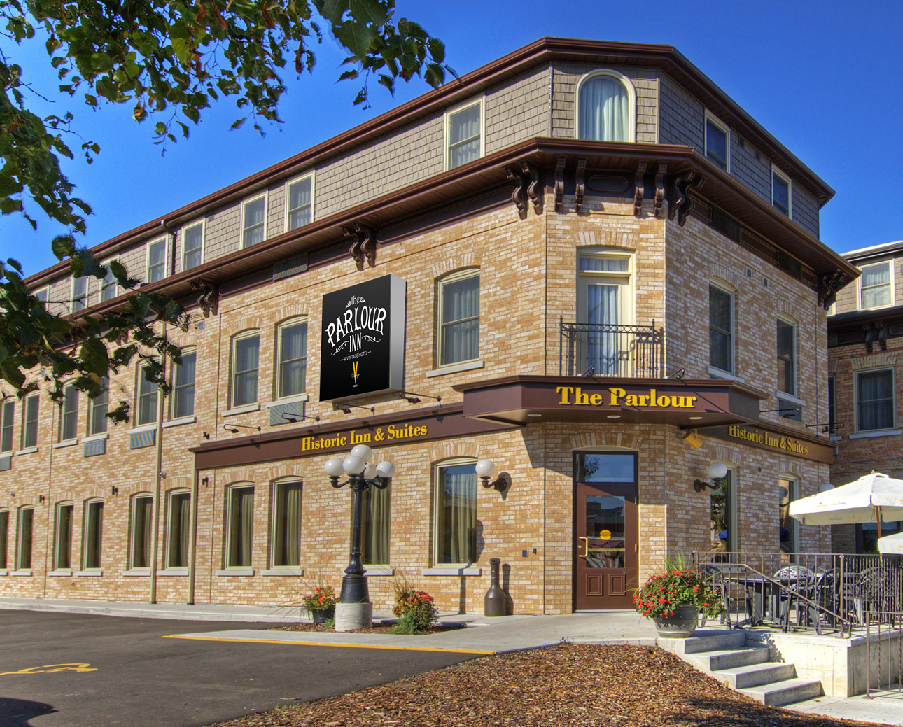 Book a Romantic Getaway in Stratford, Ontario with The Parlour Inn